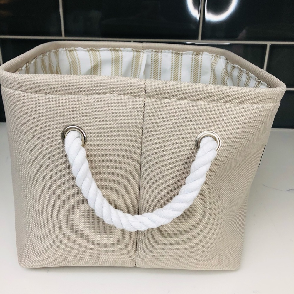 🦩LAST CALL🦩 Rae Dunn Laundry Baskets - Set of 3 - Picture 3 of 13